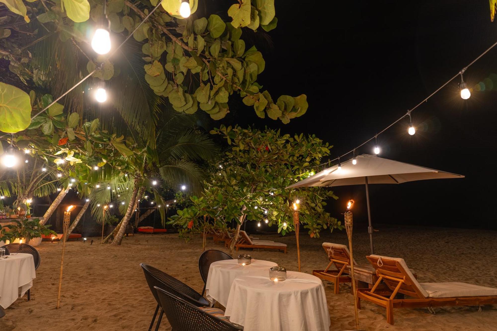 Awa Beach Hotel Puerto Viejo de Talamanca Exteriör bild